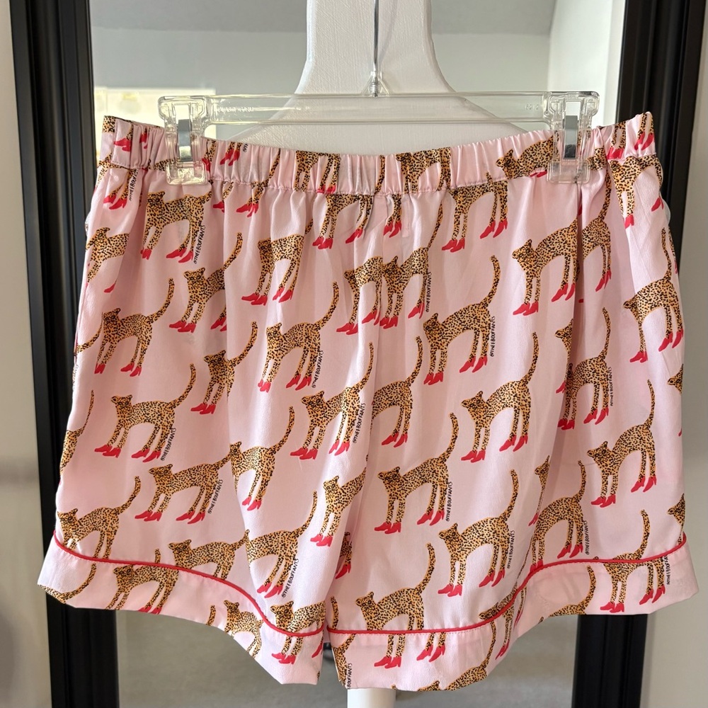 BOUFFANTS & BROKEN HEARTS High Heel Leopard Pajama Short Set - Picture 6 of 10